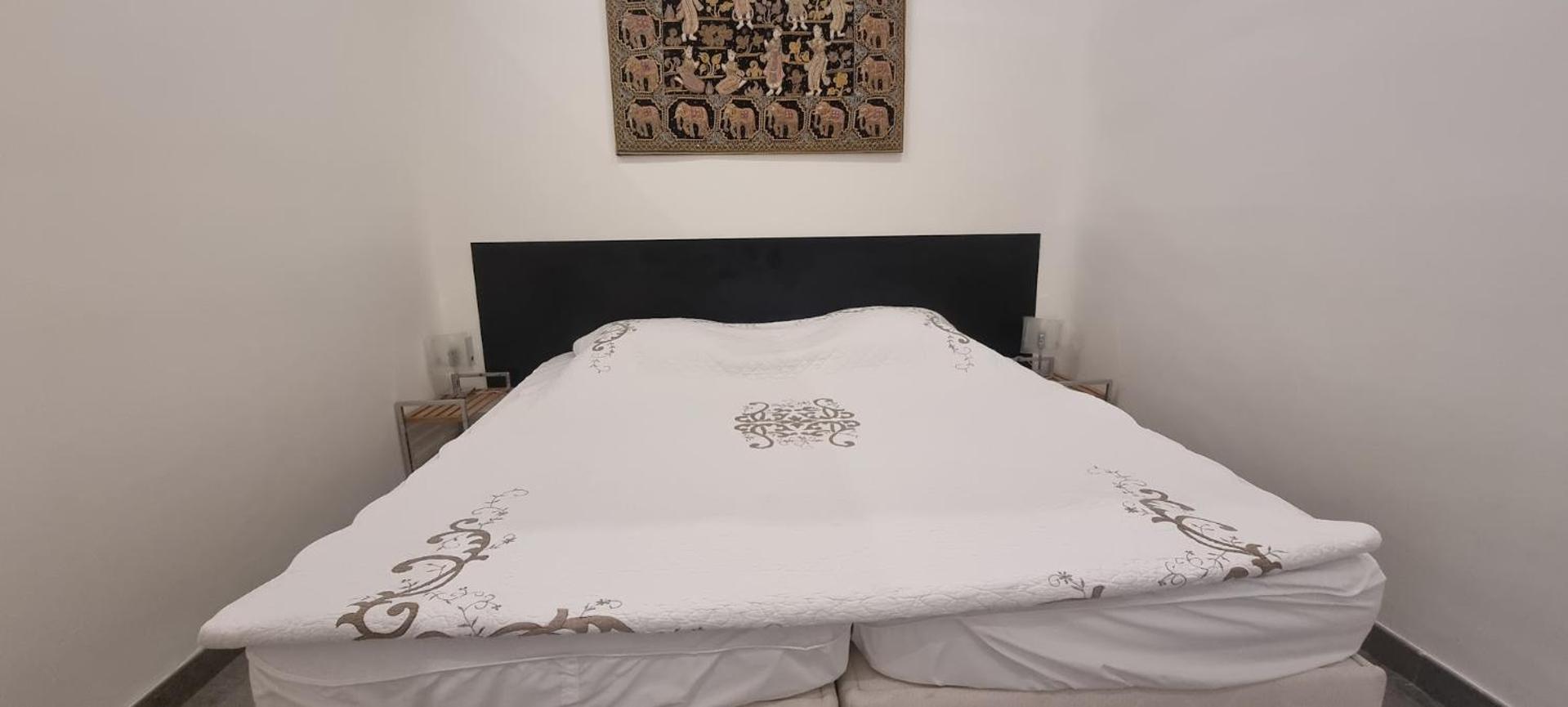 One Bedroom Andre